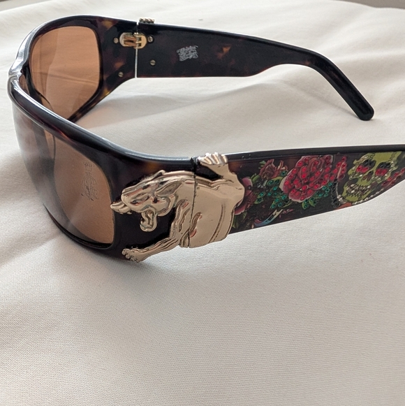 Christian Audigier Black Sunglasses with Case - Picture 4 of 8